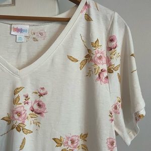 LuLaRoe T Floral Pink 2XL V-Neck Short Sleeves